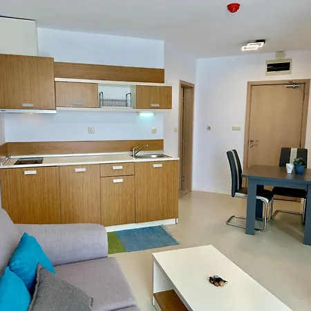 Apartment Menada - Rainbow 3 - Modern *
