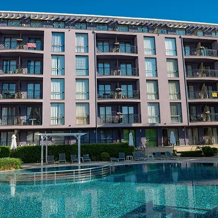 Menada - Rainbow 3 - Modern Sunny Beach