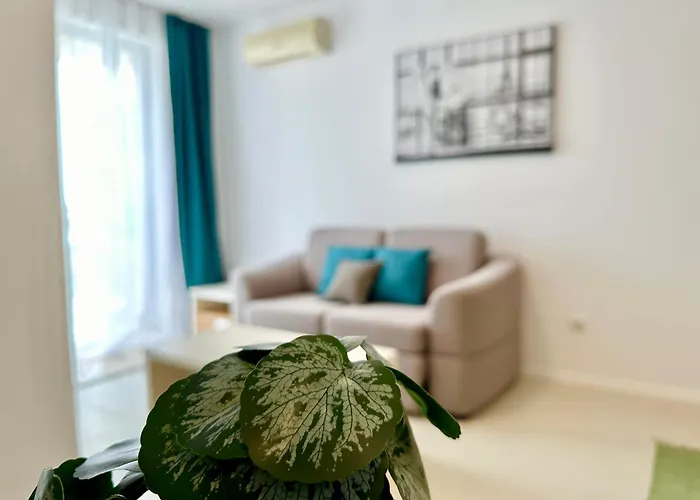 Menada - Rainbow 3 - Modern Apartment Sunny Beach