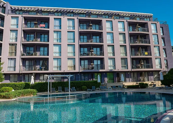 Menada - Rainbow 3 - Modern Sunny Beach